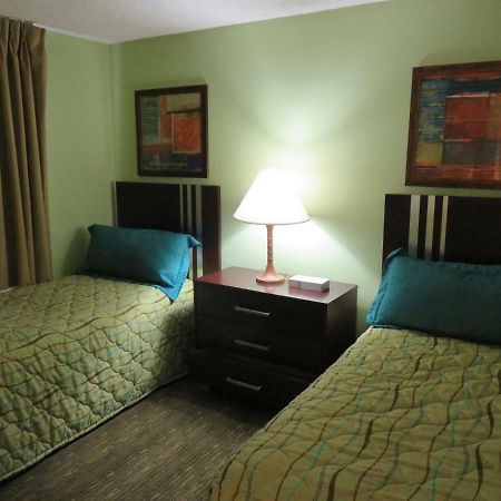 Surfsider Resort - A Timeshare Resort بومبانو بيتش المظهر الخارجي الصورة