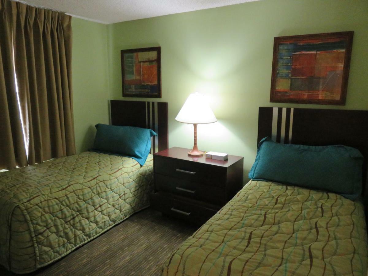 Surfsider Resort - A Timeshare Resort بومبانو بيتش المظهر الخارجي الصورة